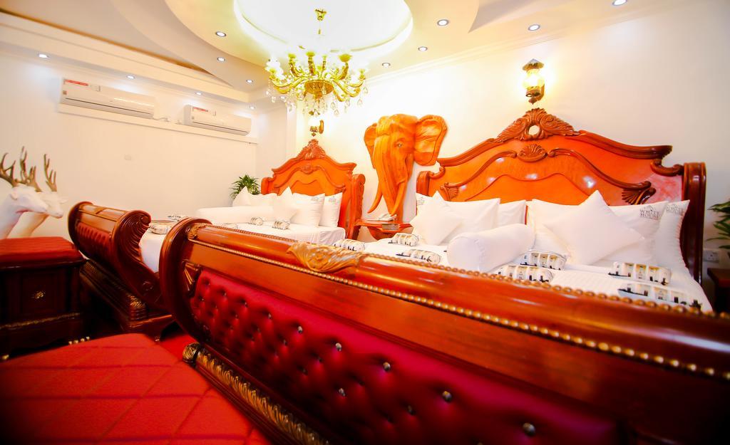Hotel White House Anuradhapura Exterior photo
