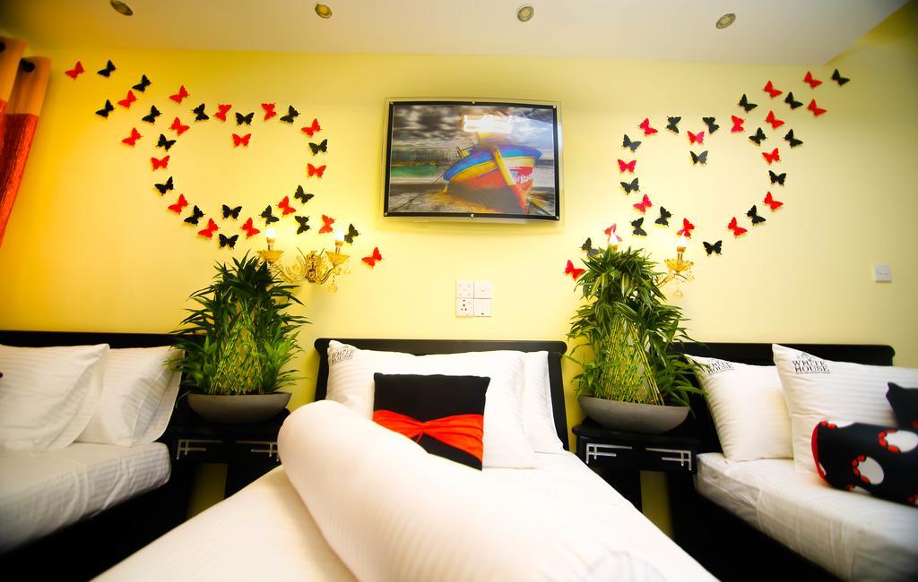 Hotel White House Anuradhapura Exterior photo