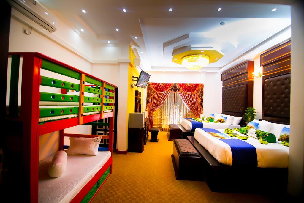 Hotel White House Anuradhapura Exterior photo